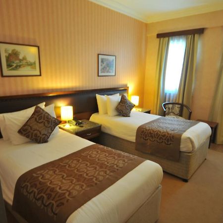 Adela Hotel Istanbul Exterior photo