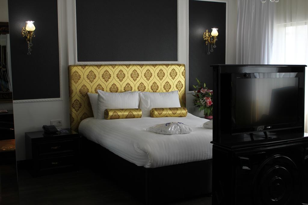 Adela Hotel Istanbul Exterior photo