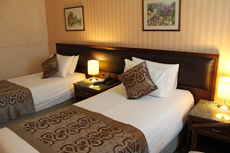 Adela Hotel Istanbul Exterior photo